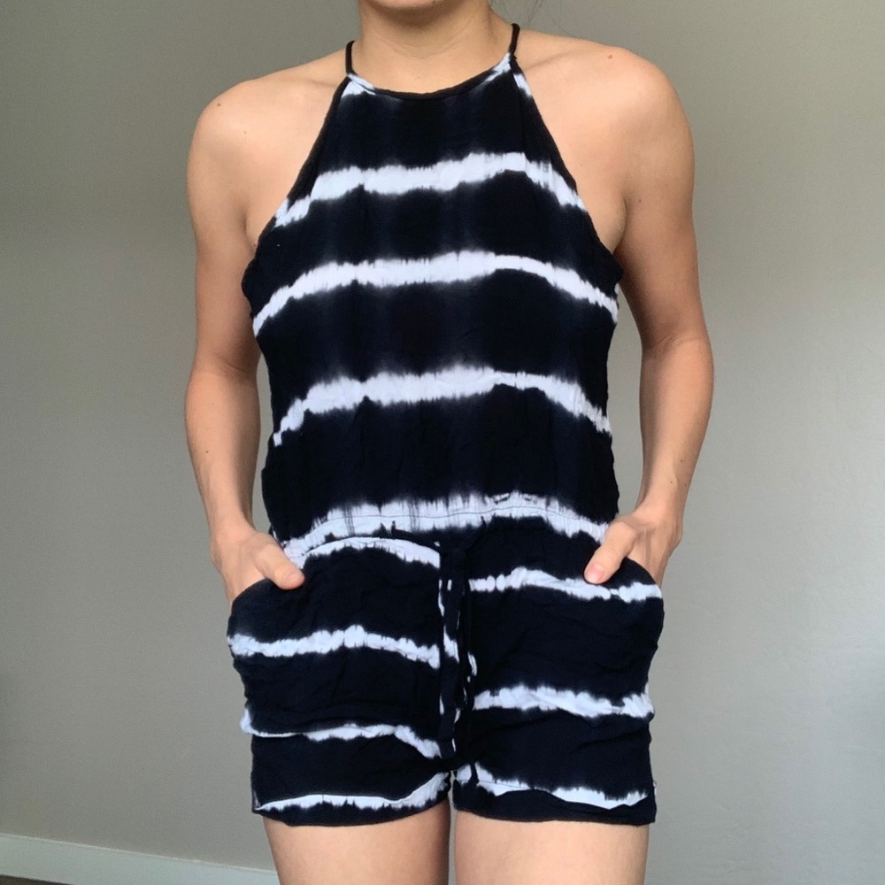 Windsor Tie Dye Drawstring Romper Size Medium